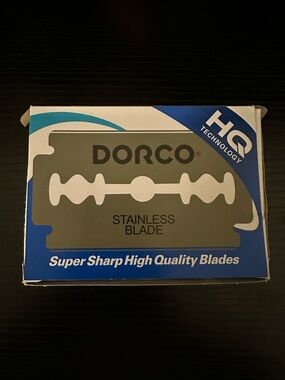Dorco Stainless Double Edge Razor Blades - Blue/Gray Box